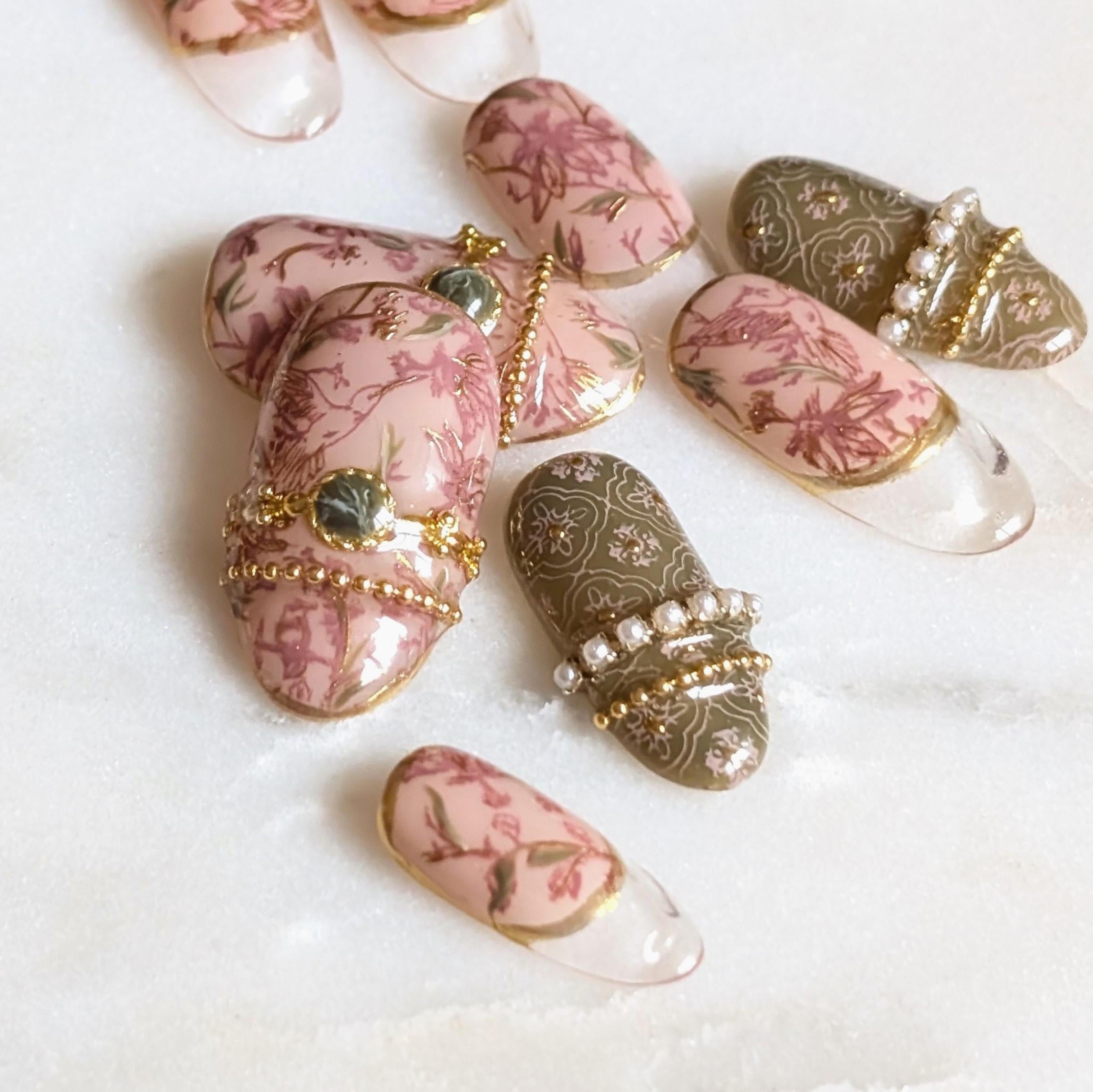 Waldorf Tea Time - Size Large, Long Oval