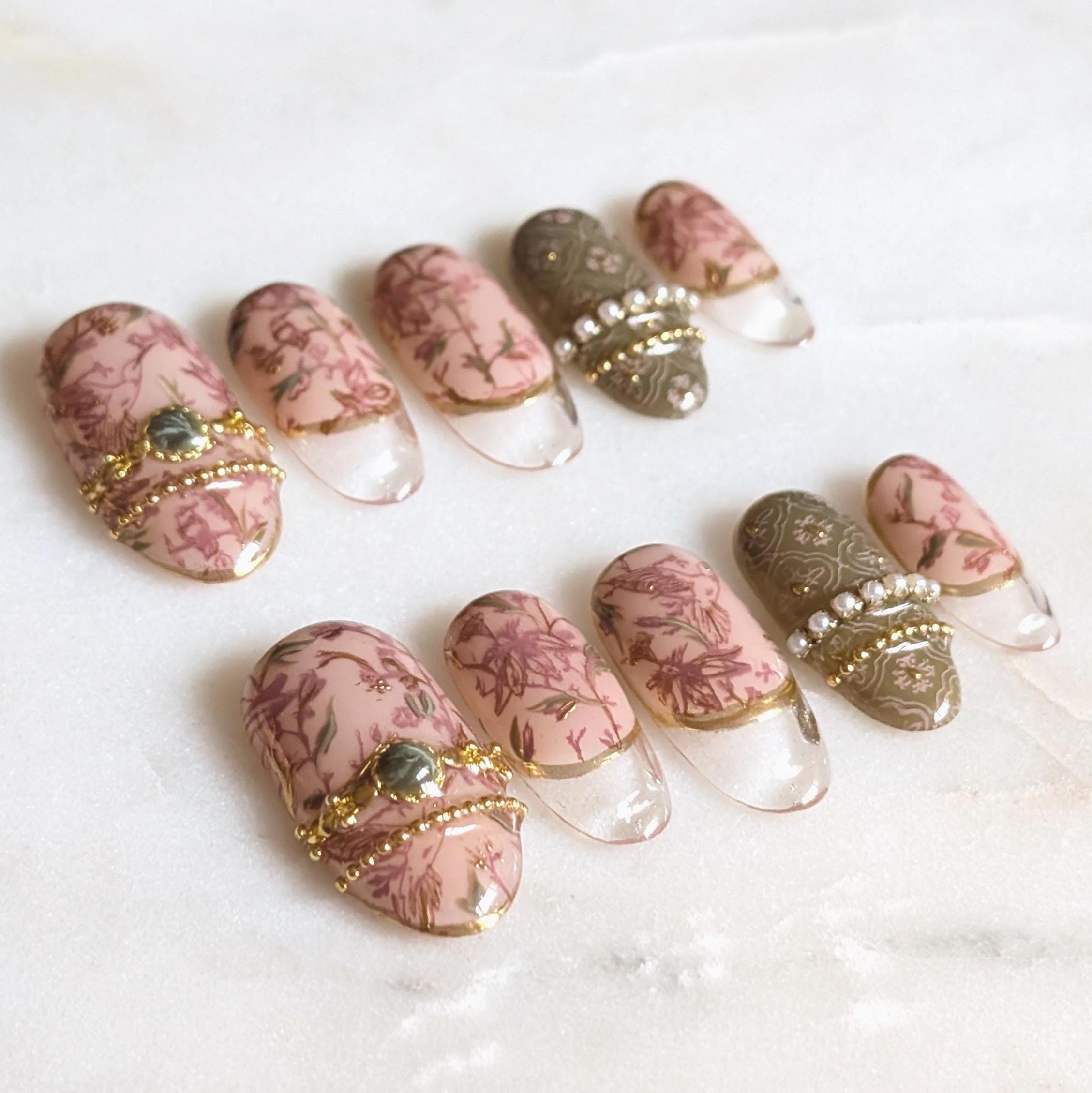 Waldorf Tea Time - Size Large, Long Oval