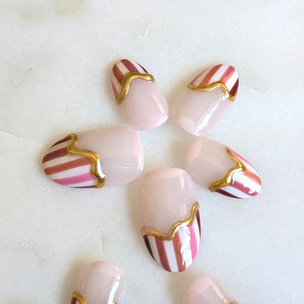 Striped Cabana - Size Medium, Medium Oval
